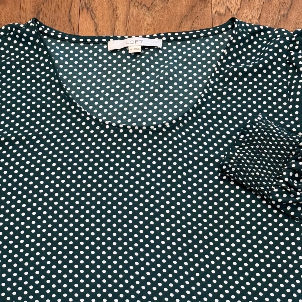 LOFT Womens XL Forest Green Polka Dot Smocked‎ Cuff Scoop Neck Blouse
